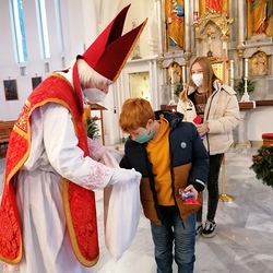 Besuch von Bischof Nikolaus